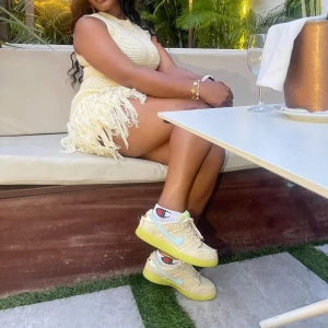 Eva Eva